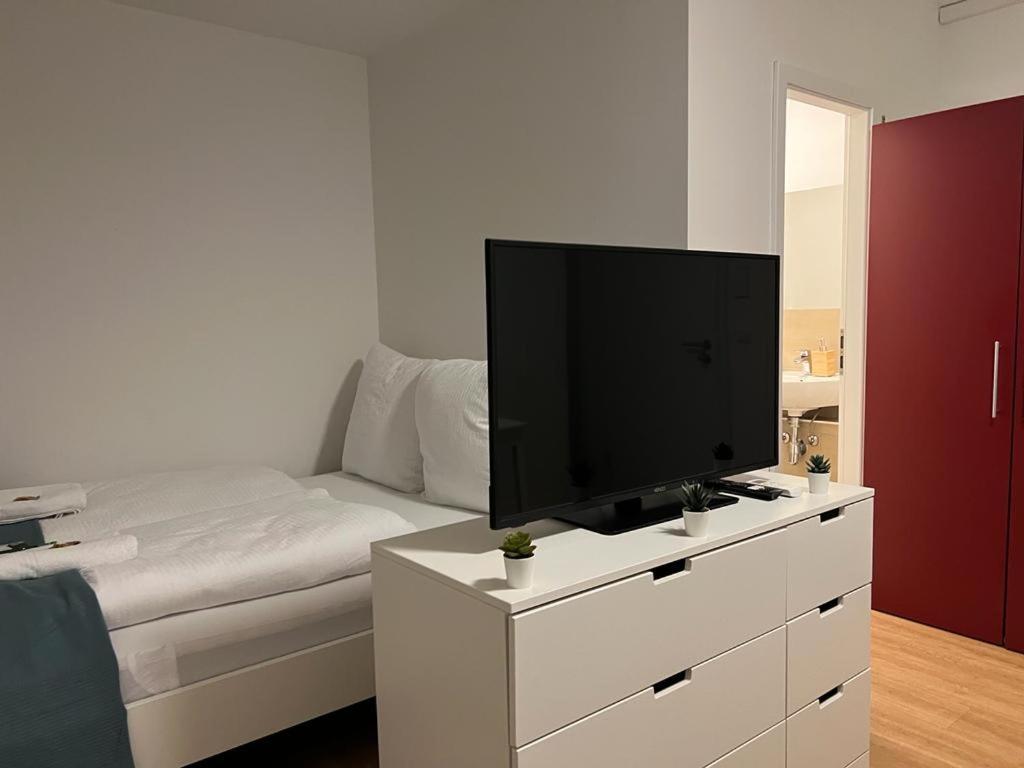 Lux Apartments Mörfelden-Walldorf Екстериор снимка