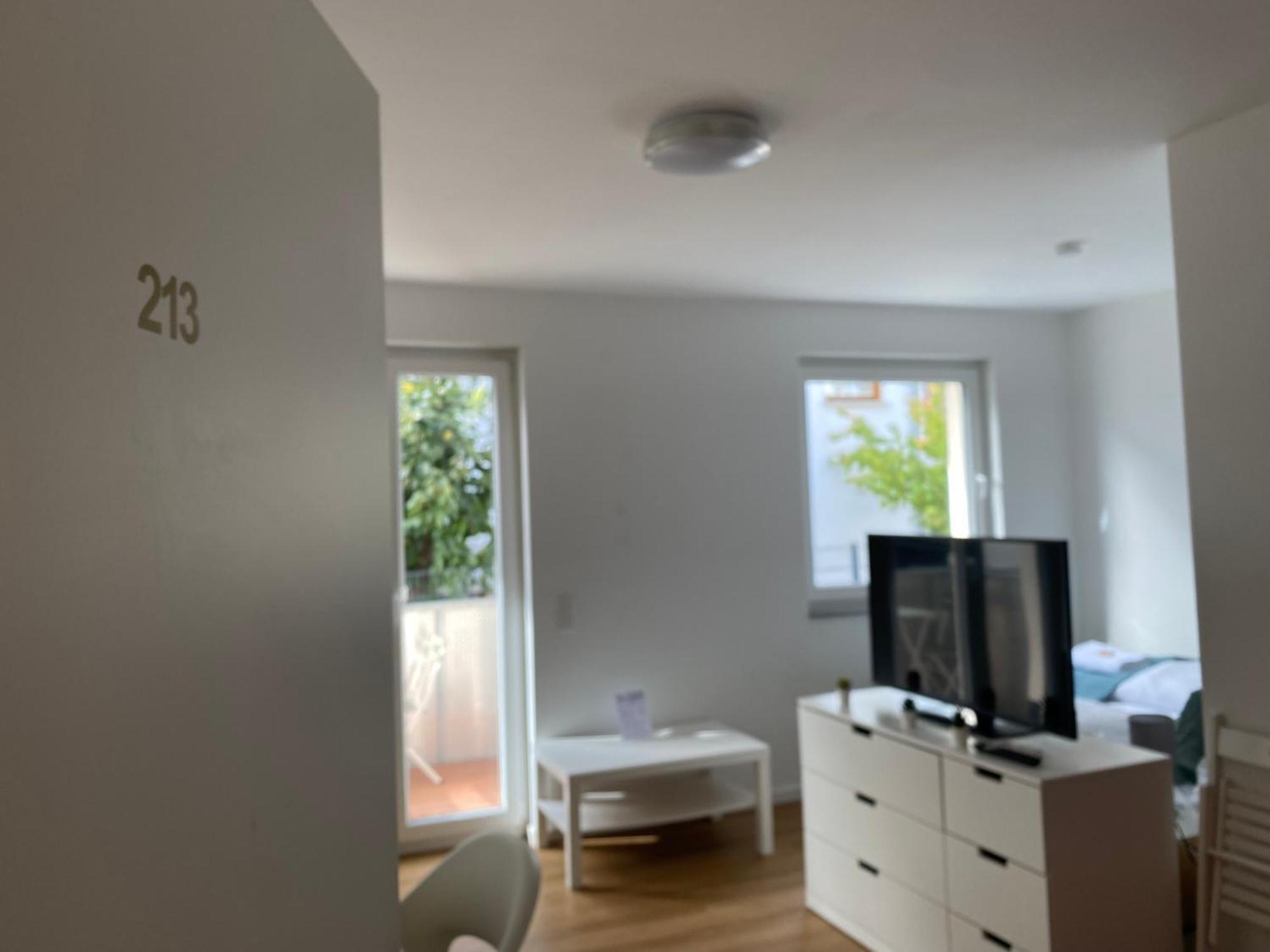 Lux Apartments Mörfelden-Walldorf Екстериор снимка