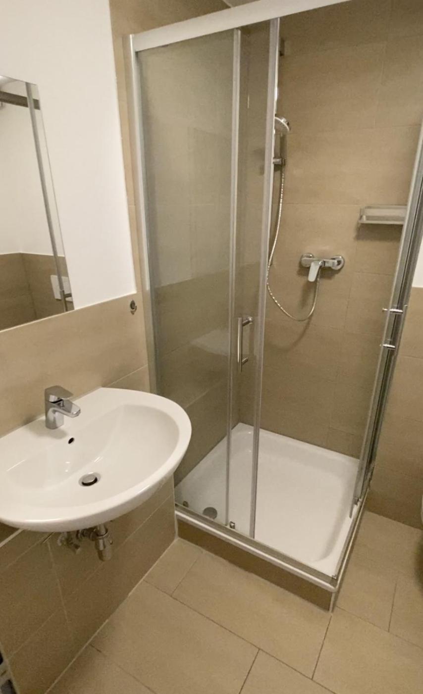 Lux Apartments Mörfelden-Walldorf Екстериор снимка